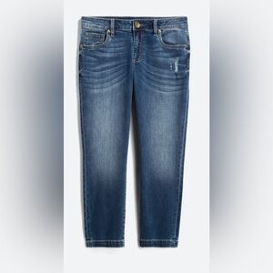 Felice Distressed Capri Straight Leg Jean.